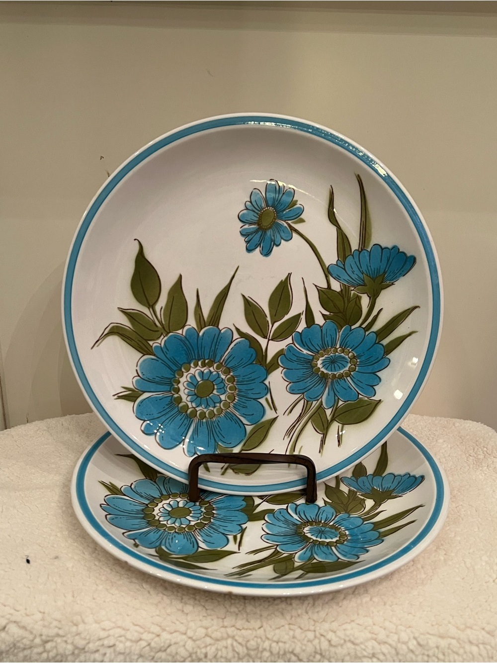 Vintage Mikasa Cera-Stone Blue Song ceramic plates- set of 2 - Picture 3 of 5